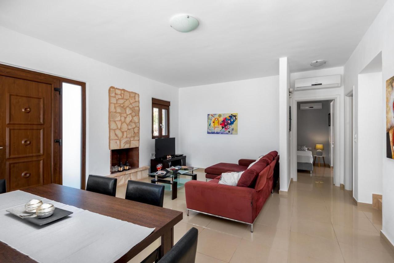 Aggelina Villa Pefki  Ngoại thất bức ảnh